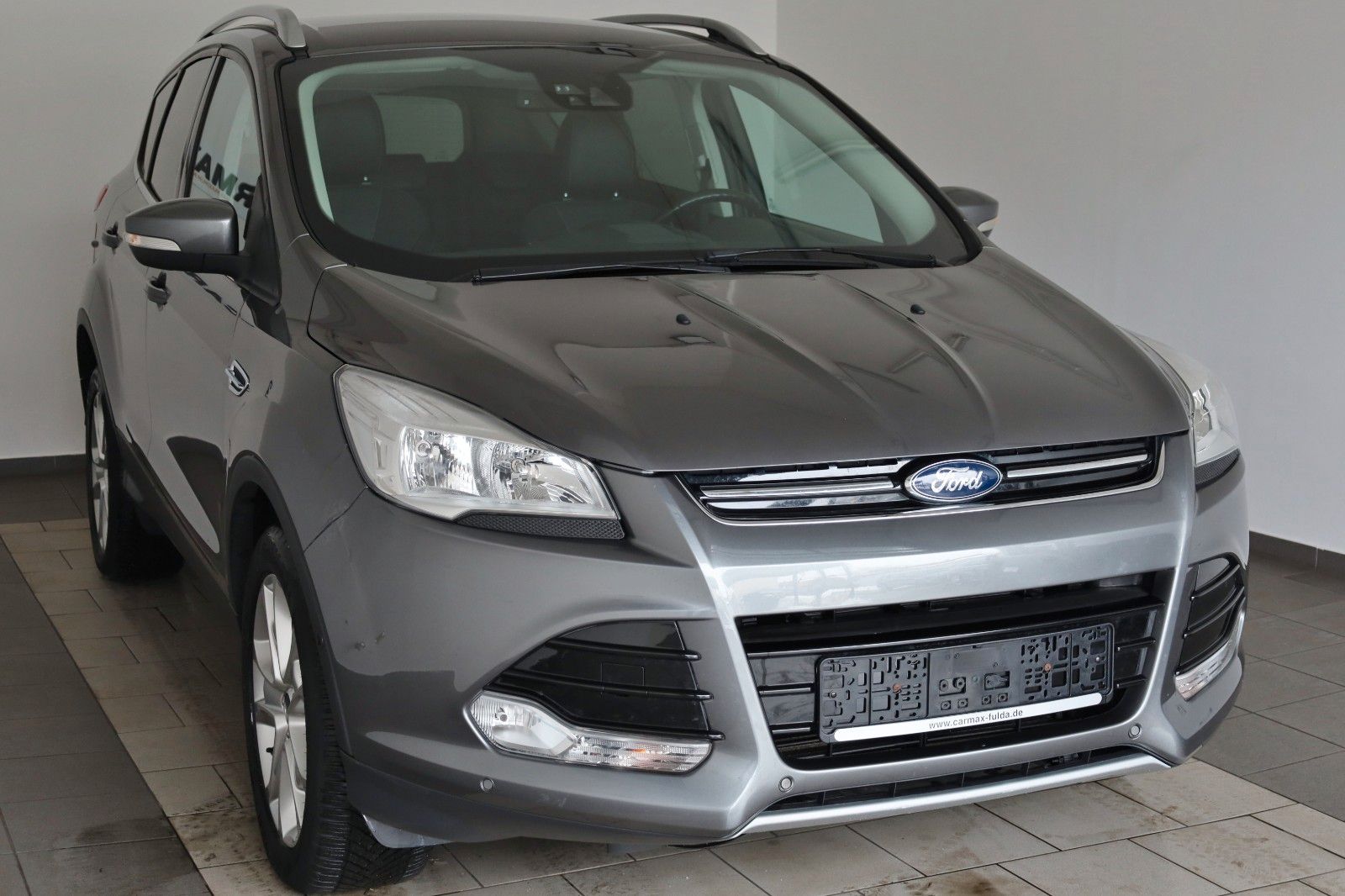 Fahrzeugabbildung Ford Kuga Titanium T.Leder,Navi,SH,PDC,AHK