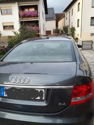 Audi A6 2.4 - S-Line