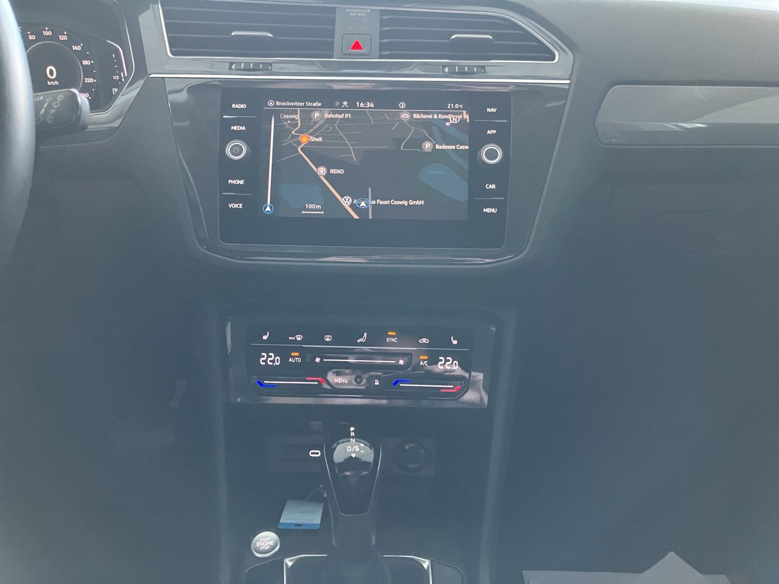 Fahrzeugabbildung Volkswagen Tiguan Allspace Life TDI DSG LED ACC STH HuD SHZ