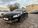 Volvo S60 3.0 T6 Summum AWD R-Design/VOLL/ACC/Totw/Kam - Volvo S60 mit Benzin-Antrieb: Limousine