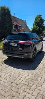 Toyota RAV 4 2,5-l-Hybrid Edition S+ Auto 4x2 Editi... - Toyota RAV 4 mit Hybrid-Antrieb