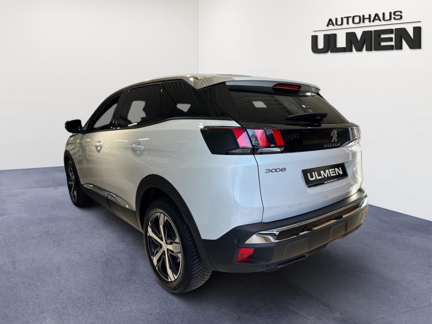 Peugeot 3008 Allure Pack Navi Voll-LED Alu+Allwetterrad 