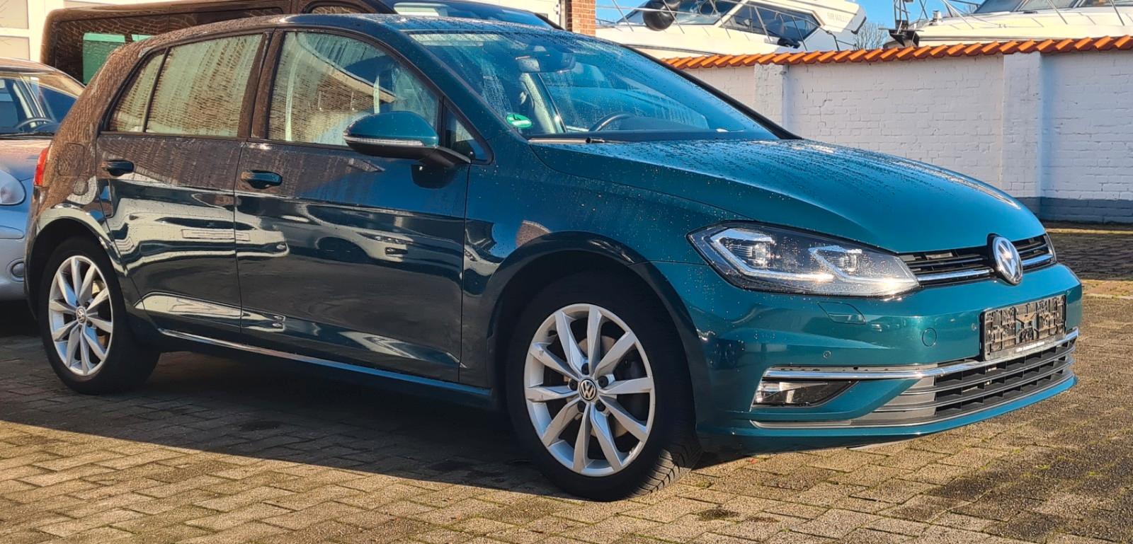 Volkswagen Golf VII Lim. Highline BMT/Aut Navi Led Xenon