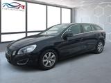 Volvo V60 2,0 Kombi Summum*LEDER*XENON*NAVI*MEMORY* - gebrauchte Volvo V60 aus dem Jahr 2011