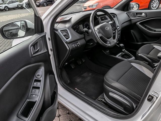 Hyundai i20 YES! Plus Kamera Pano. Spurhalteassistent