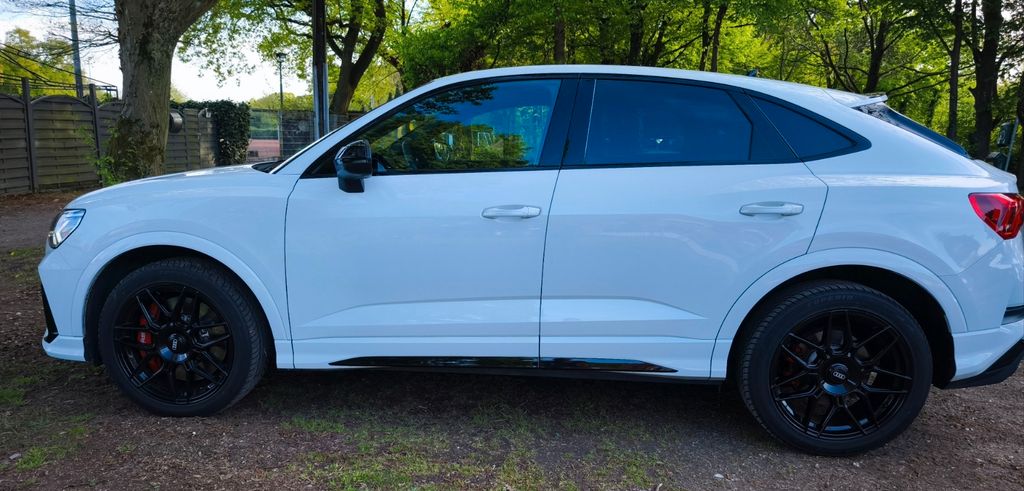 Audi RSQ3