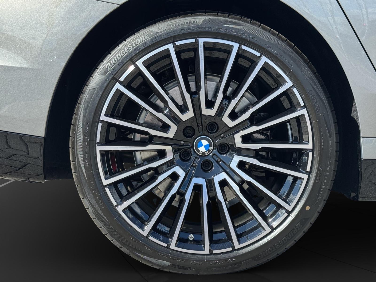 BMW 740 xDrive Limousine