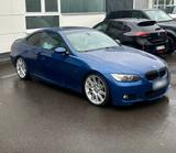 BMW Bmw e92, 330i, Coupé, Le mans Blau, N53 - BMW 330 aus 2007: Coupe
