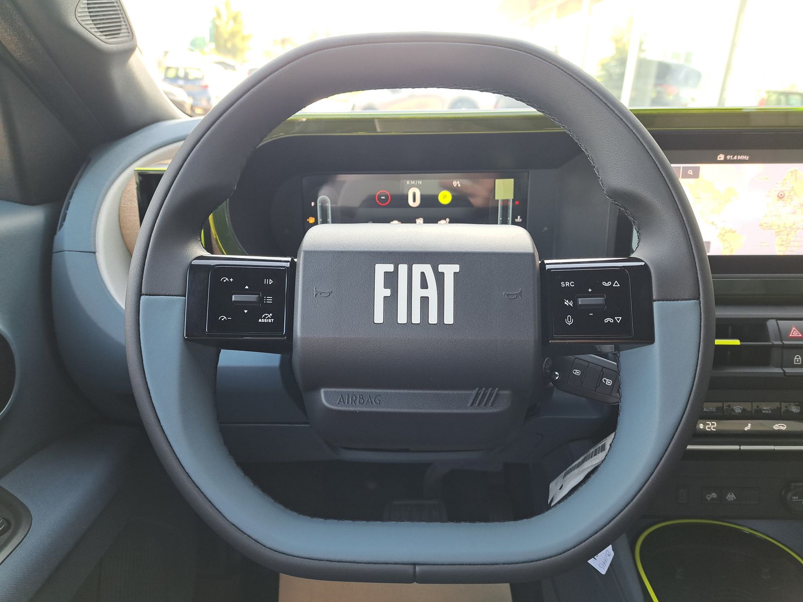 Fahrzeugabbildung Fiat Panda GRANDE PANDA La Prima Hybrid AUTOM. KAMERA