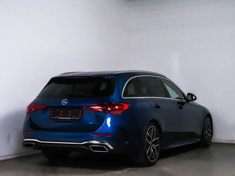 Fahrzeugabbildung Mercedes-Benz C 300 d T AMG*DISTR*PANO*AHK*DI.LIGHT*MEMO*SOUND