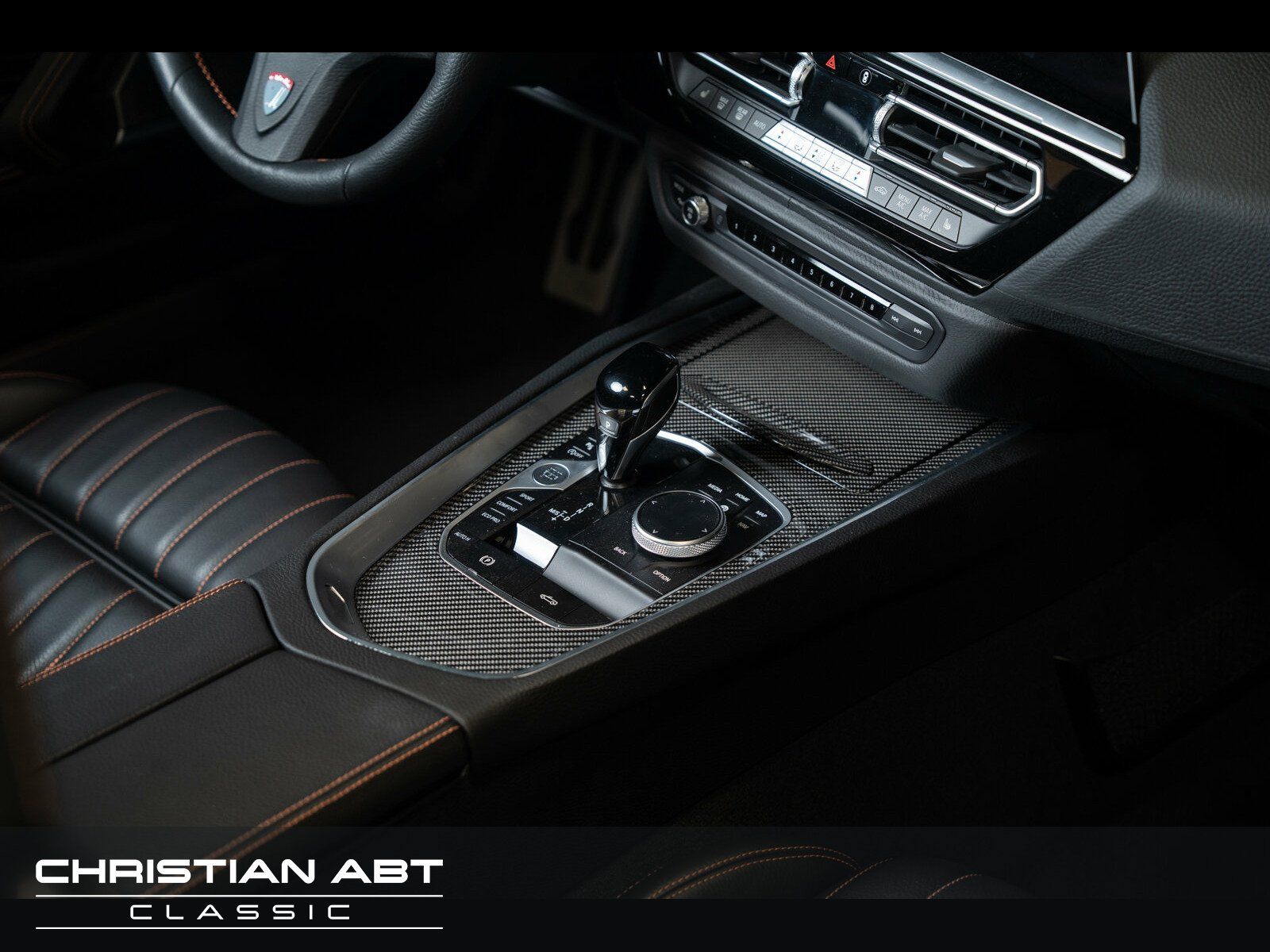 Fahrzeugabbildung BMW Estella Tender 5.7 Carbon-Kit * 1 of 1 * M40i