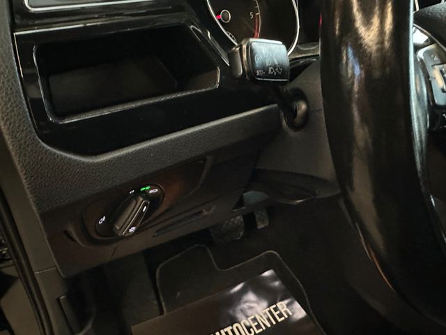 Volkswagen Touran *7 Sitzer*NAV*PANO**3-ZONEN*