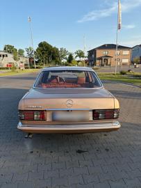 صورة 7 لـ 1983 Mercedes-BENZ E 280
