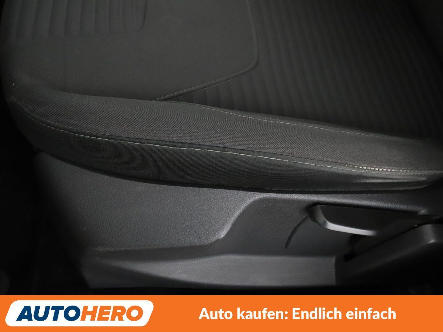 Ford Focus 1.5 EcoBoost Titanium Aut*NAVI*TEMPO*PDC*