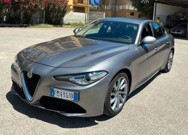 Alfa Romeo Giulia 2.2 Turbodiesel 150 CV AT8 Sup