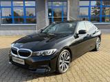 BMW 320 3 Limousine 320 d Advantage - Gebrauchtwagen mit Anhängerkupplung