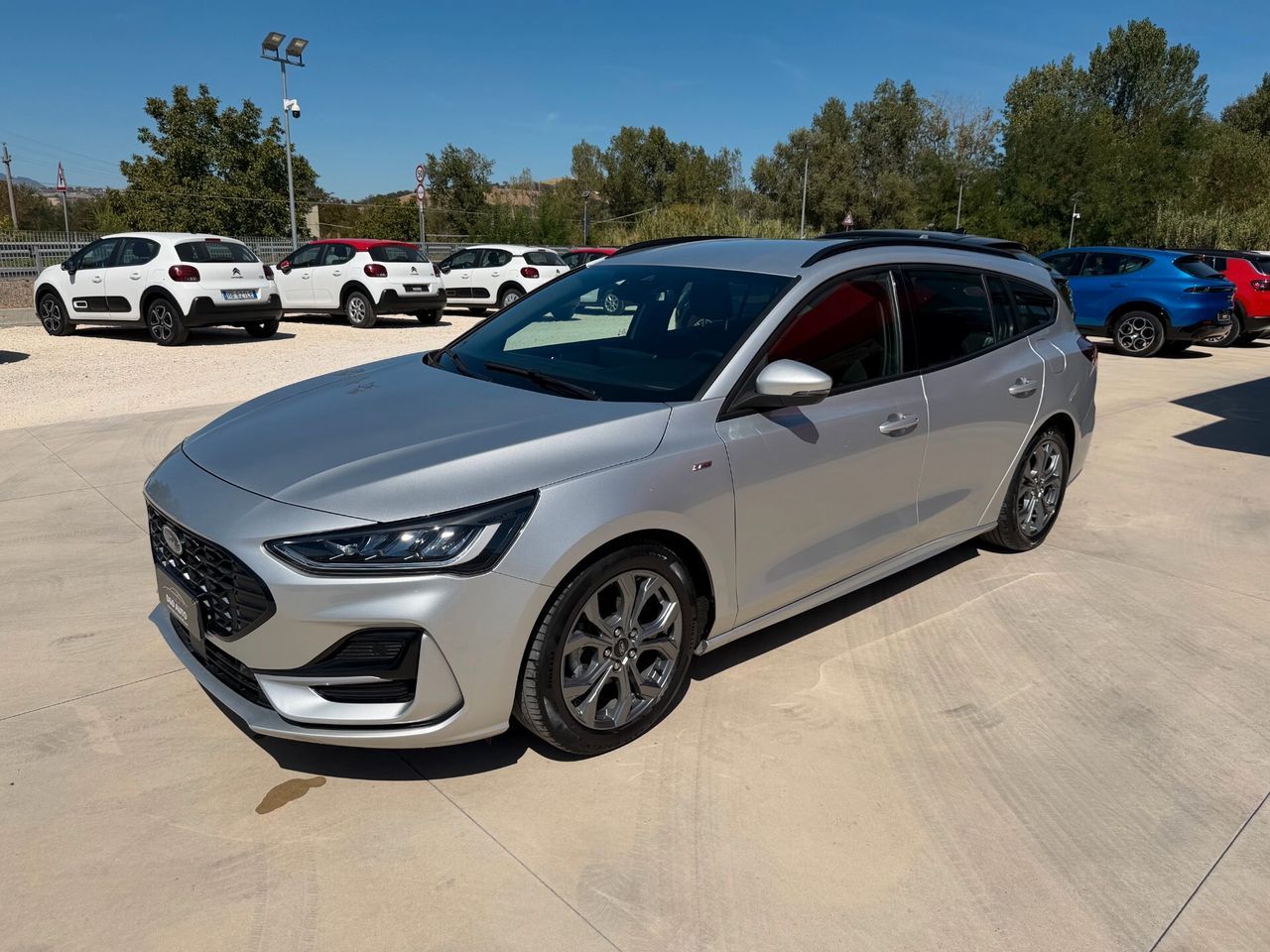 Other Ford Focus 1.5 EcoBlue 115 CV automatico SW ST-L imagem 2