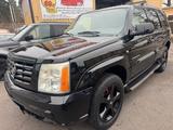 Cadillac Escalade 2005 | Schwarz | 6.0 V8 | Scheckheft - Cadillac Escalade von privat