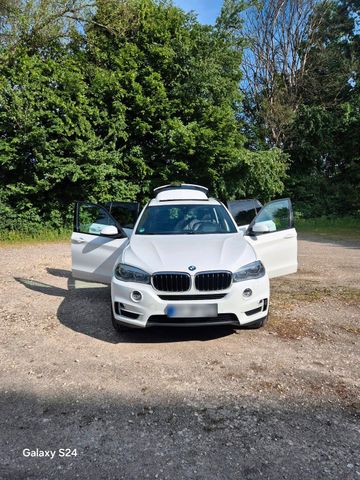 BMW BMW X5 F15 xDrive30d 258PS | Leder | Panor...