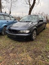 BMW e46 320i Facelift Schlachter / Schlach... - BMW 320 aus 2004: 320i