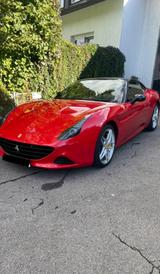 Ferrari California 3.9 V8 T 4-Sitzer - - Ferrari: Rot