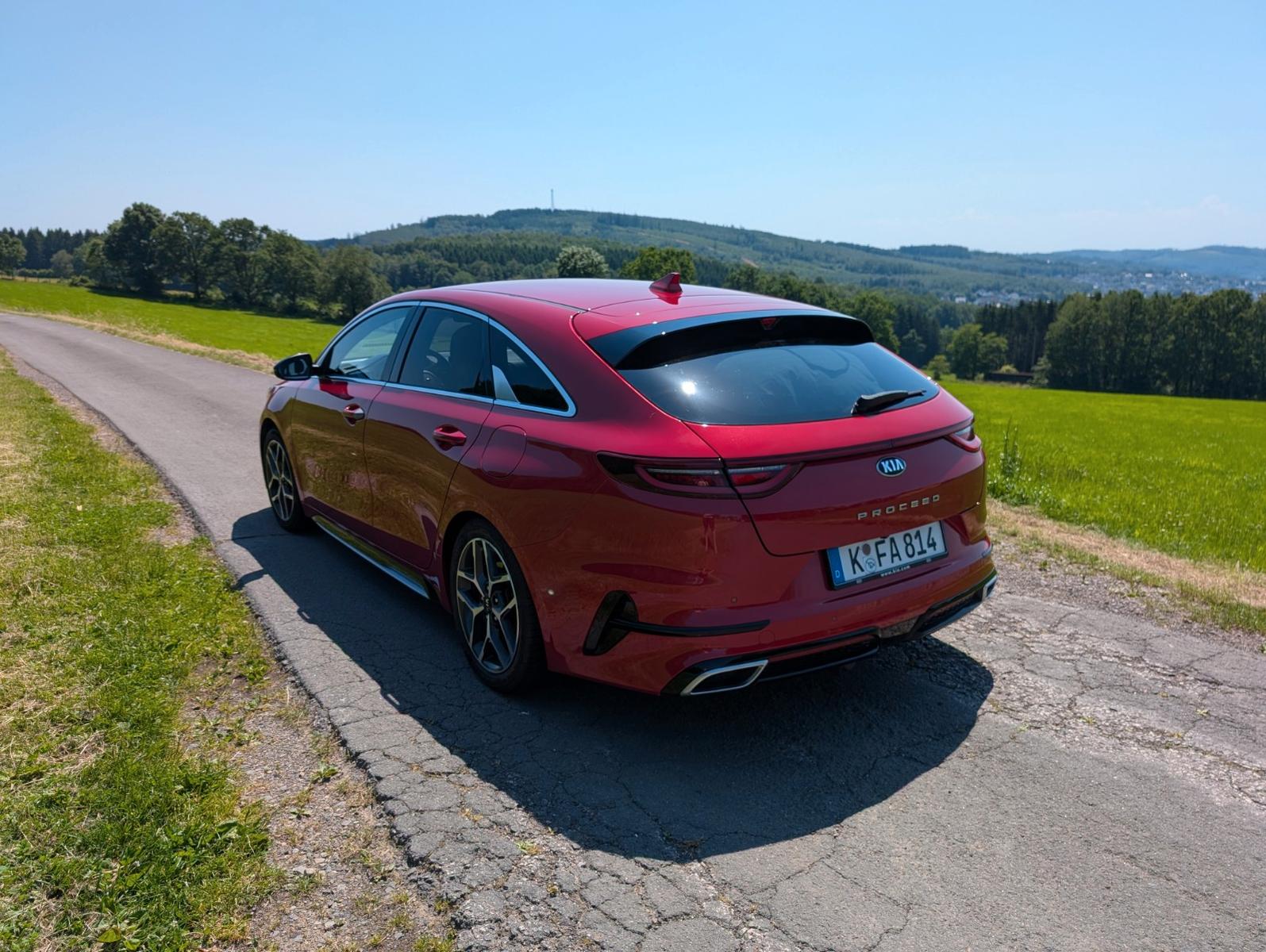 Kia KIA ProCeed CRDi 136PS JBL Navi AHK Garantie