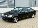Mercedes-Benz C 300 Avantgarde Navi~Xenon~Leder~PDC - gebrauchte Mercedes-Benz C 300 aus dem Jahr 2010