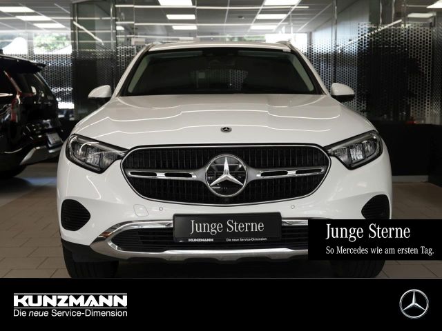 MERCEDES-BENZ GLC 300 e 4M Avantgarde Distronic Kamera AHK
