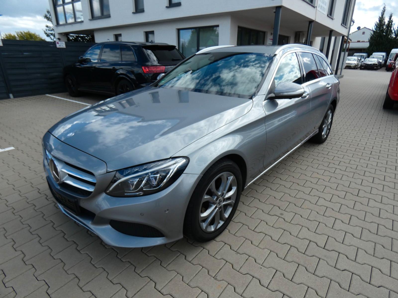 Mercedes-Benz C 180  T-Modell Navi Alu Kamera Leder Grau Met.