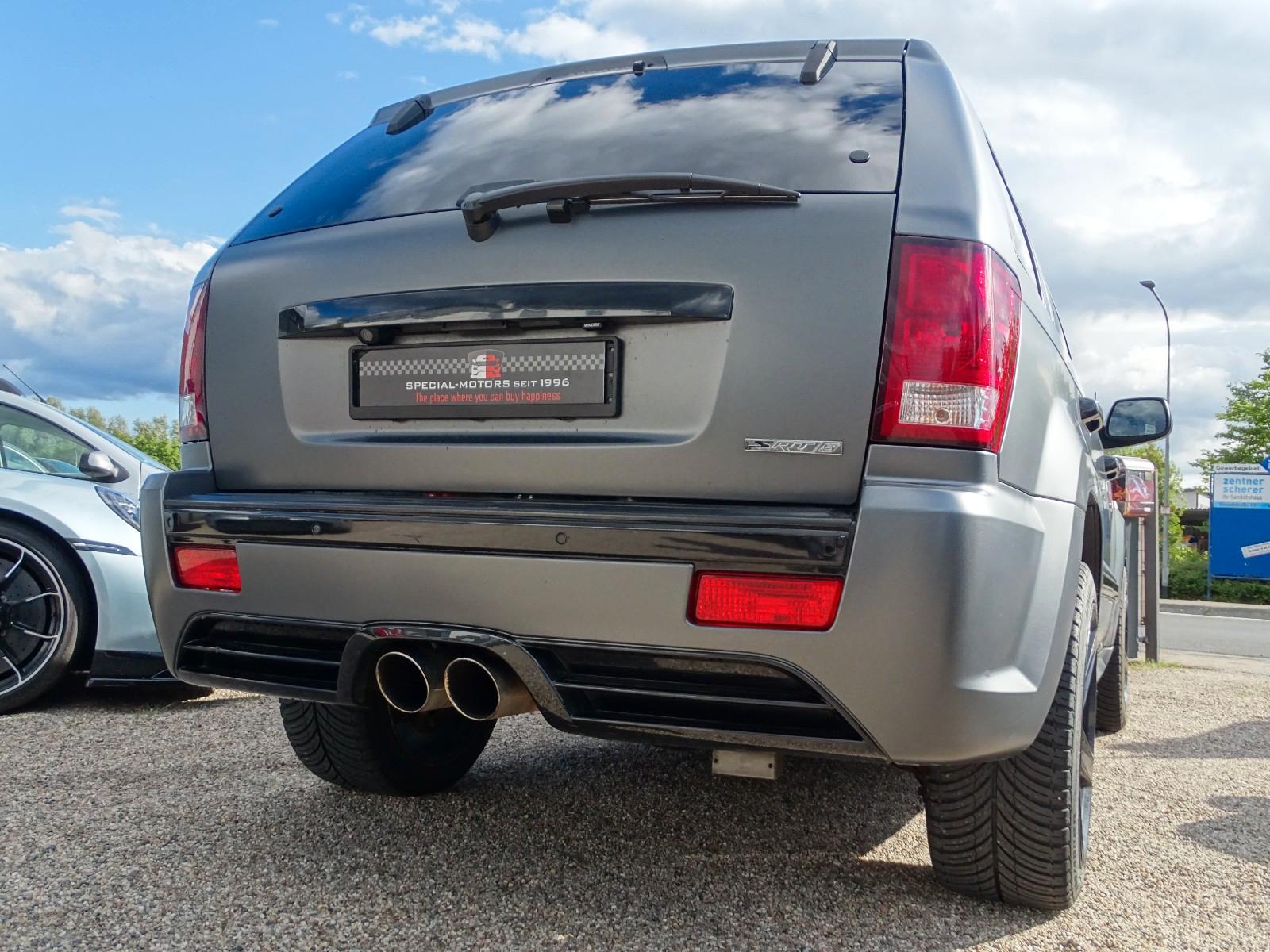 JEEP GRAND CHEROKEE SRT8 6.1L V8 HEMI 426 ch 4X4 BVA - TOIT OUVRANT - 213000 km