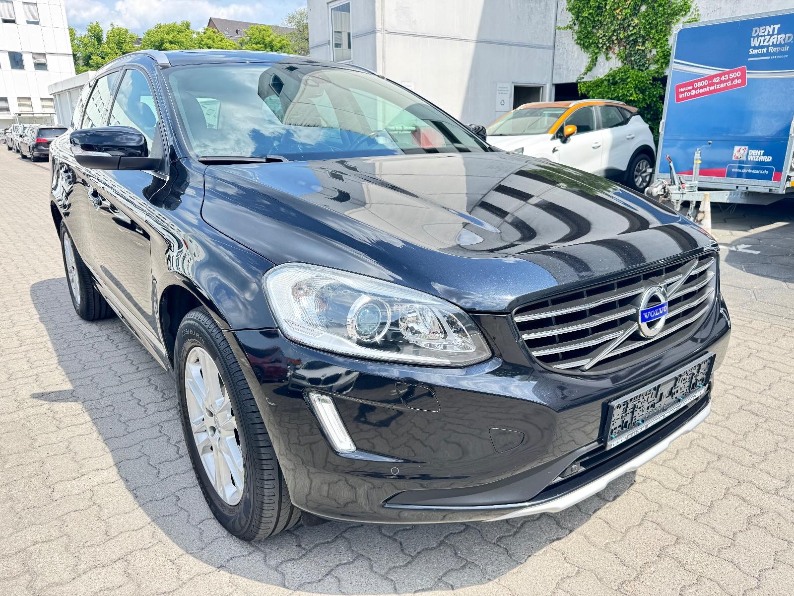 Volvo XC60 D4 Summum Geartronic/Leder/Navi/Panorama