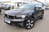Volvo XC40 T2 Core|NAVIGATION|SHZG|R-CAM|