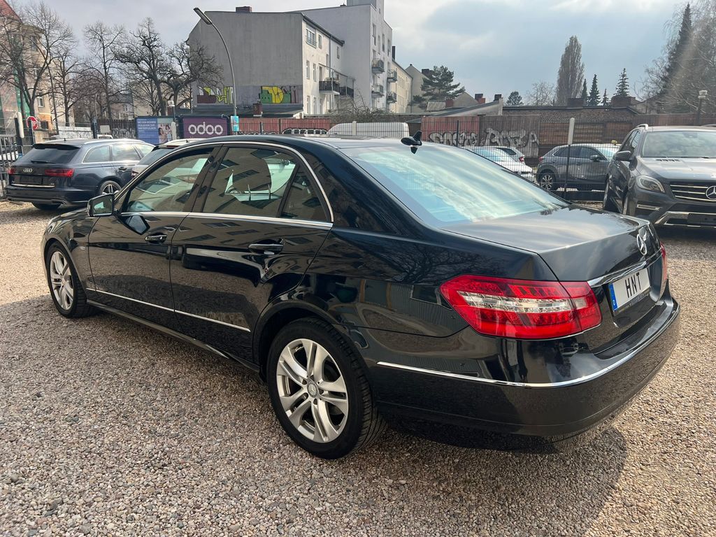 Mercedes-Benz E 220 CDI BlueEFFICIENCY AVANTGARDE*Xenon*Top