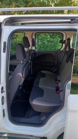 Ford Tourneo Courier, TÜV & KD & Reifen neu, Garantie - weiße Ford Tourneo Courier