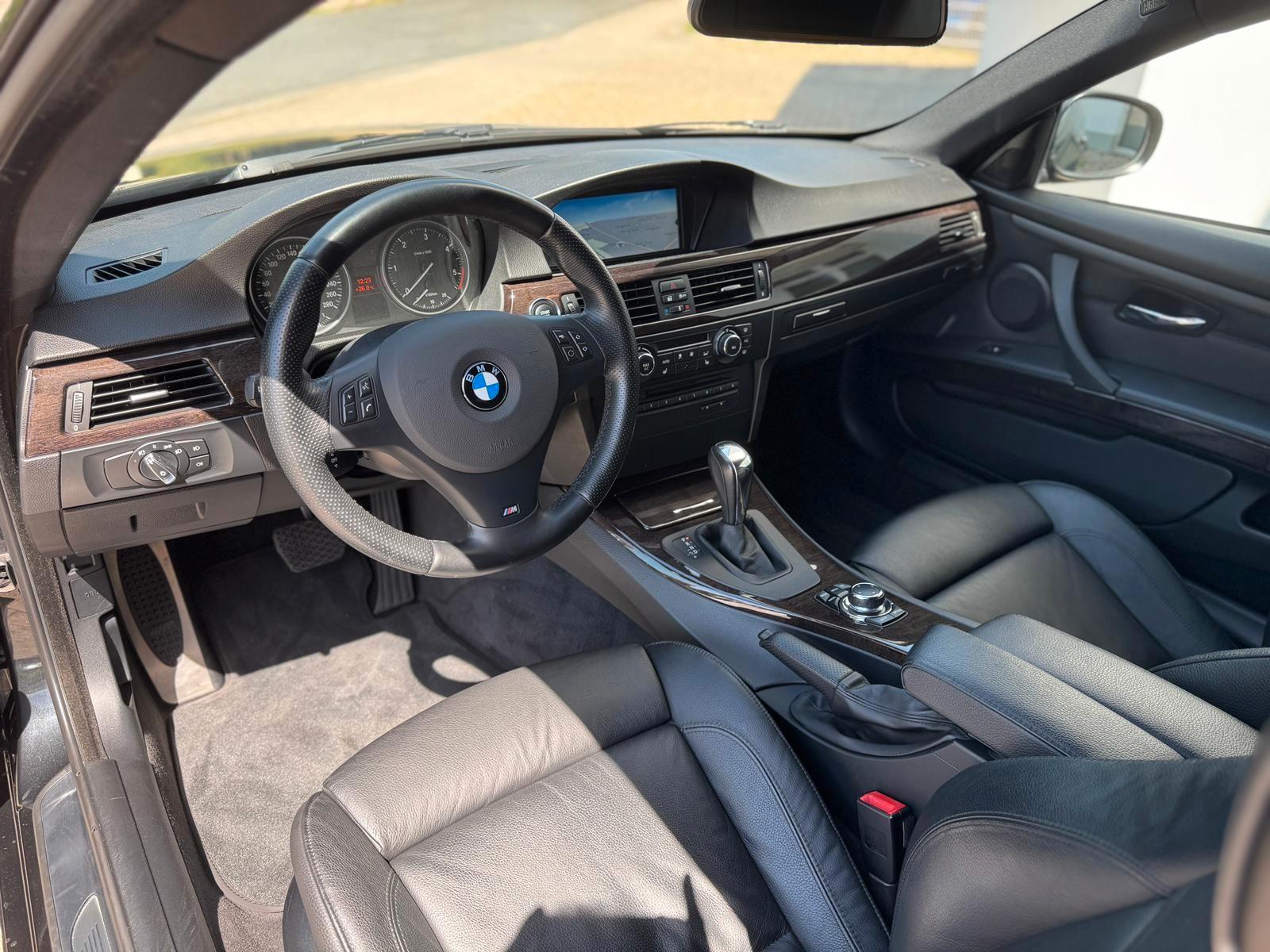 BMW 325D COUPÉ 3.0 204ch - PACK M - CUIR - GPS - BIXÉNON - SIÈGES CHAUFFANTS