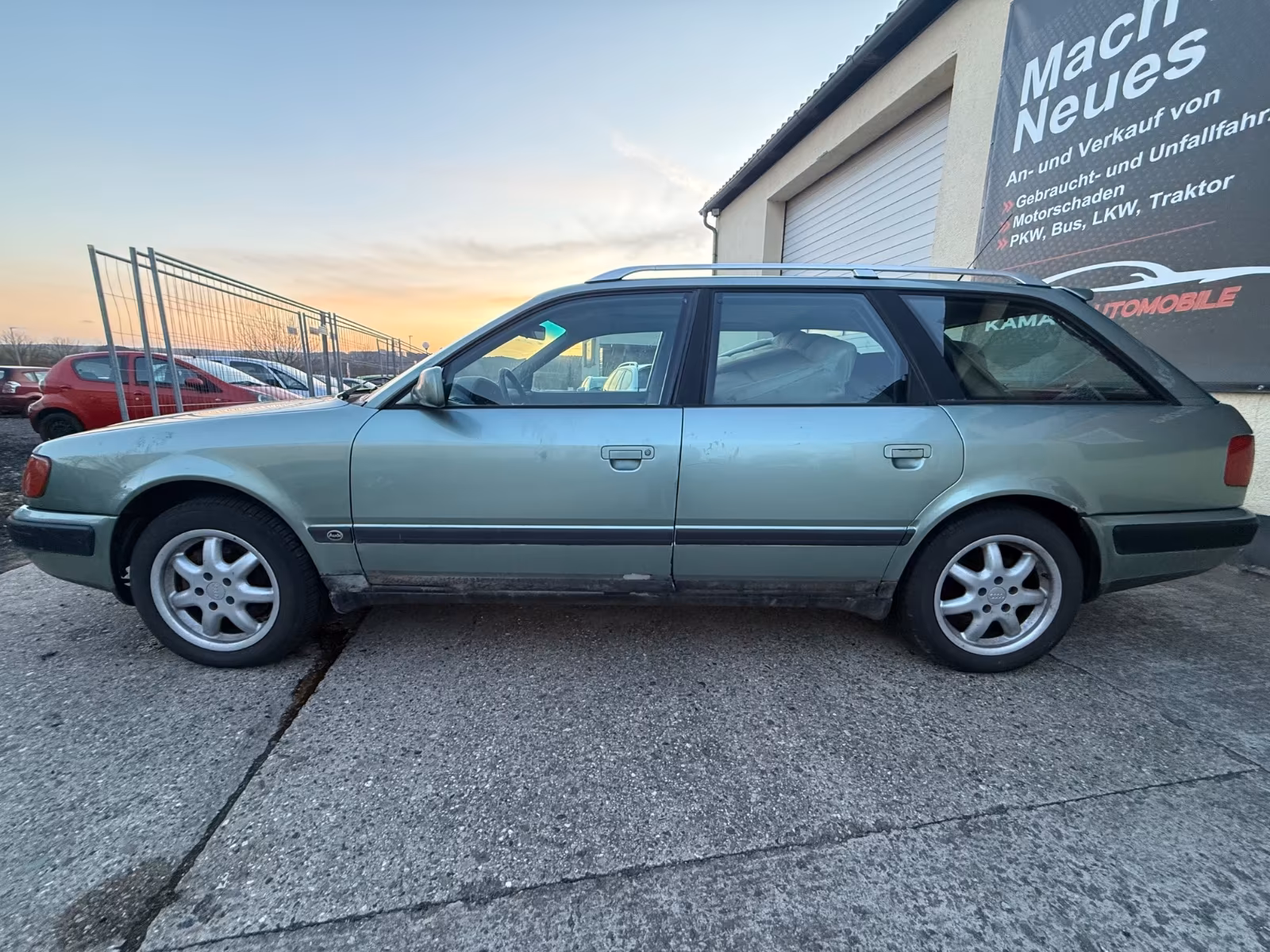 Audi 100 Kombi 2.8 Quattro 7 Sitze