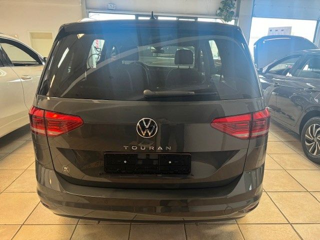 Fahrzeugabbildung Volkswagen Touran Comfortline BMT/Start-Stopp LED 7 Sitzer