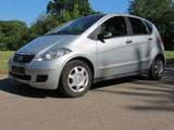Mercedes-Benz A 170 vom Fachmann. 5 Türer mit Klima+AHK.HU neu - Mercedes-Benz: V170