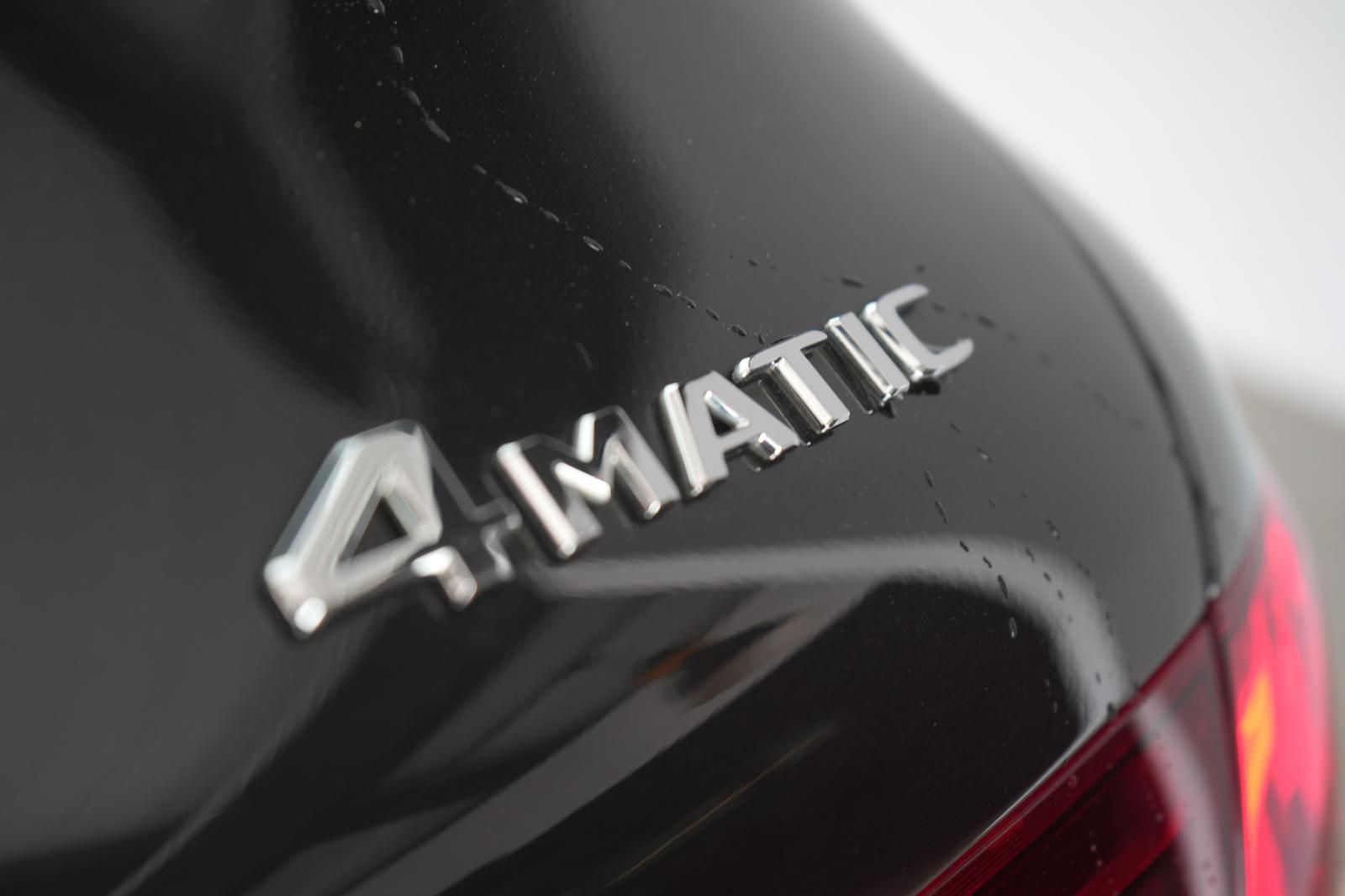 Mercedes-Benz GLC 300 e 4Matic 9G-Tronic AMG Kamera AHK Virtua foto 8