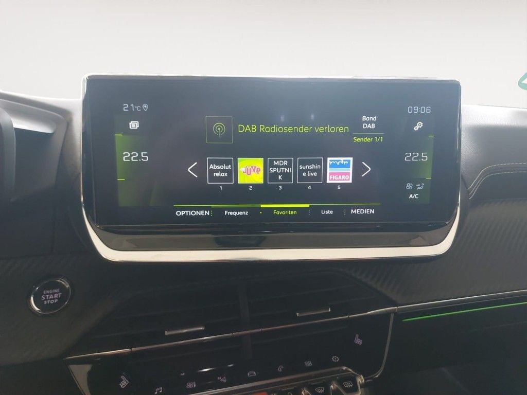 Fahrzeugabbildung Peugeot 208 PureTech Allure 130 EAT8 GTline