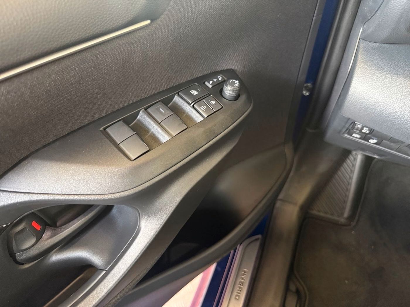 Fahrzeugabbildung Toyota Yaris Teamplayer 1.5-l-Hybrid KAMERA LED ACC
