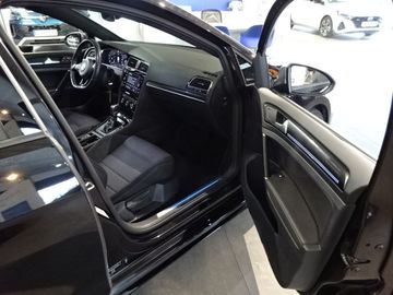 Fotografie 42 des VW Golf VII 4Motion 2.0 TSI R *aus1.Hand*Topzustand