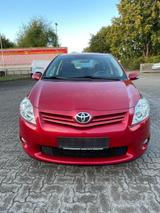 Toyota Auris - gebrauchte Toyota Auris aus dem Jahr 2011