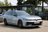 Volkswagen Passat Variant 1.5 TSI R-LINE H&K PANO IQ DRIVE - Volkswagen Passat Variant mit Benzin-Antrieb: Panorama-Dach