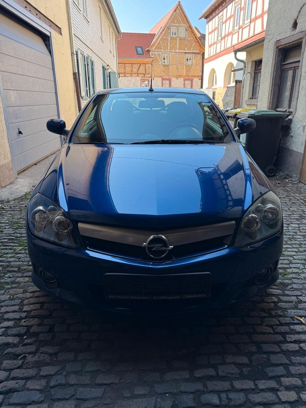 Opel Tigra Cabrio/Roadster