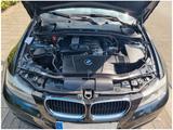 BMW 318i -Bi-Xenon, Kamera, Top Zustand - gebrauchte BMW 3er Reihe aus dem Jahr 2010
