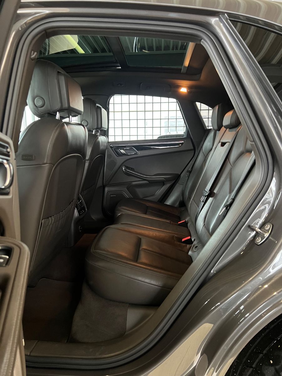 Fahrzeugabbildung Porsche Macan S *SITZBELÜFTUNG*PANORAMADACH*