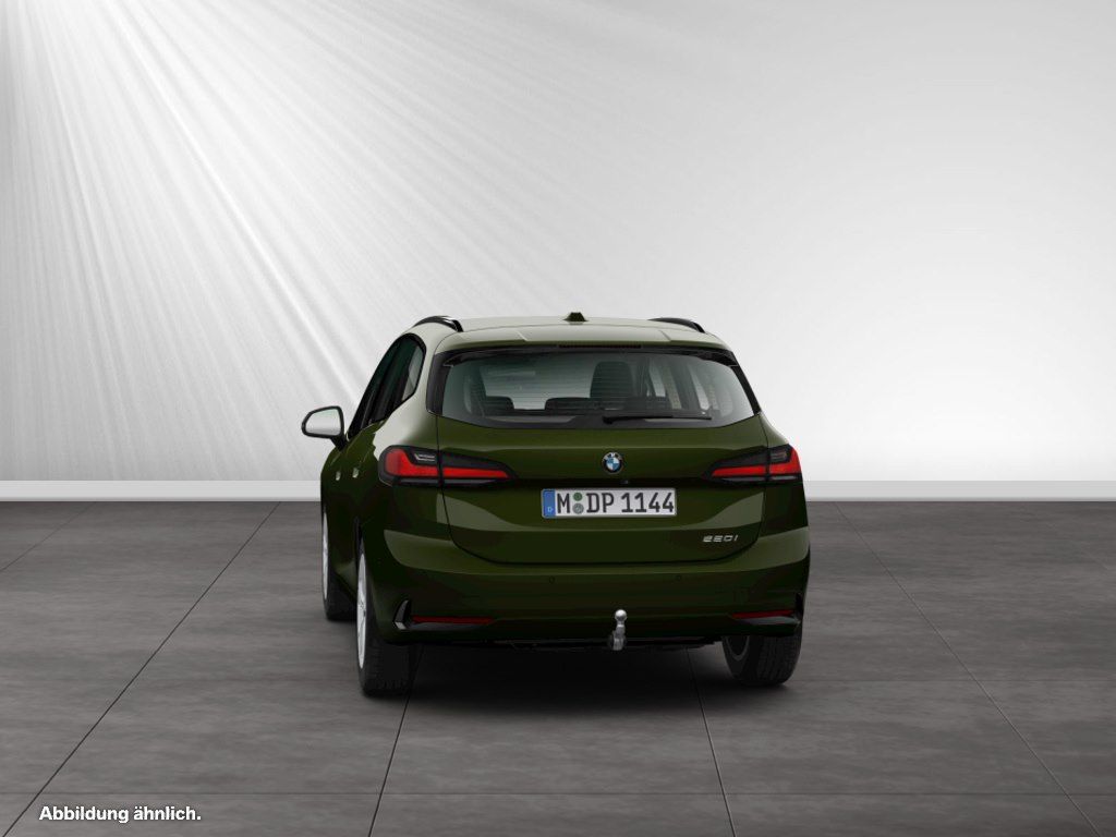 BMW 220 Active Tourer - Bild 8