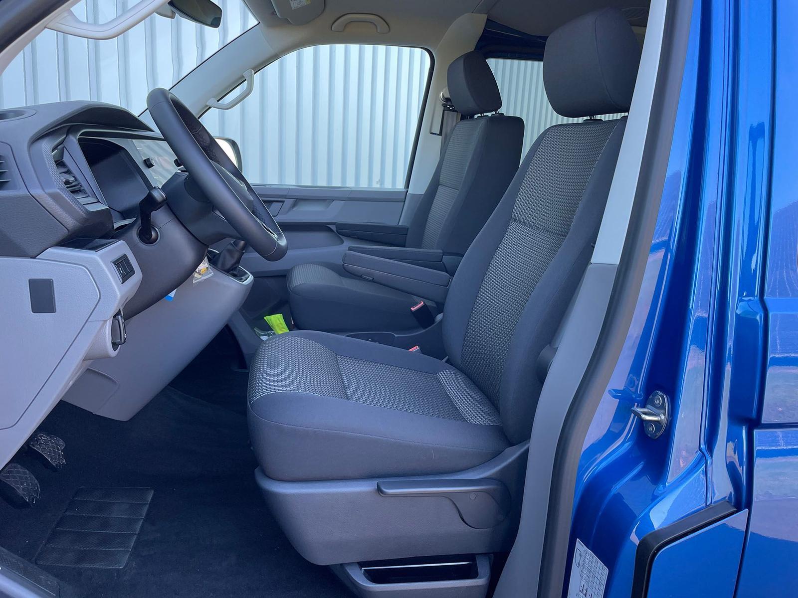 Volkswagen T6.1 Transporter Kombi KR LED STANDHZ ACC NAVI