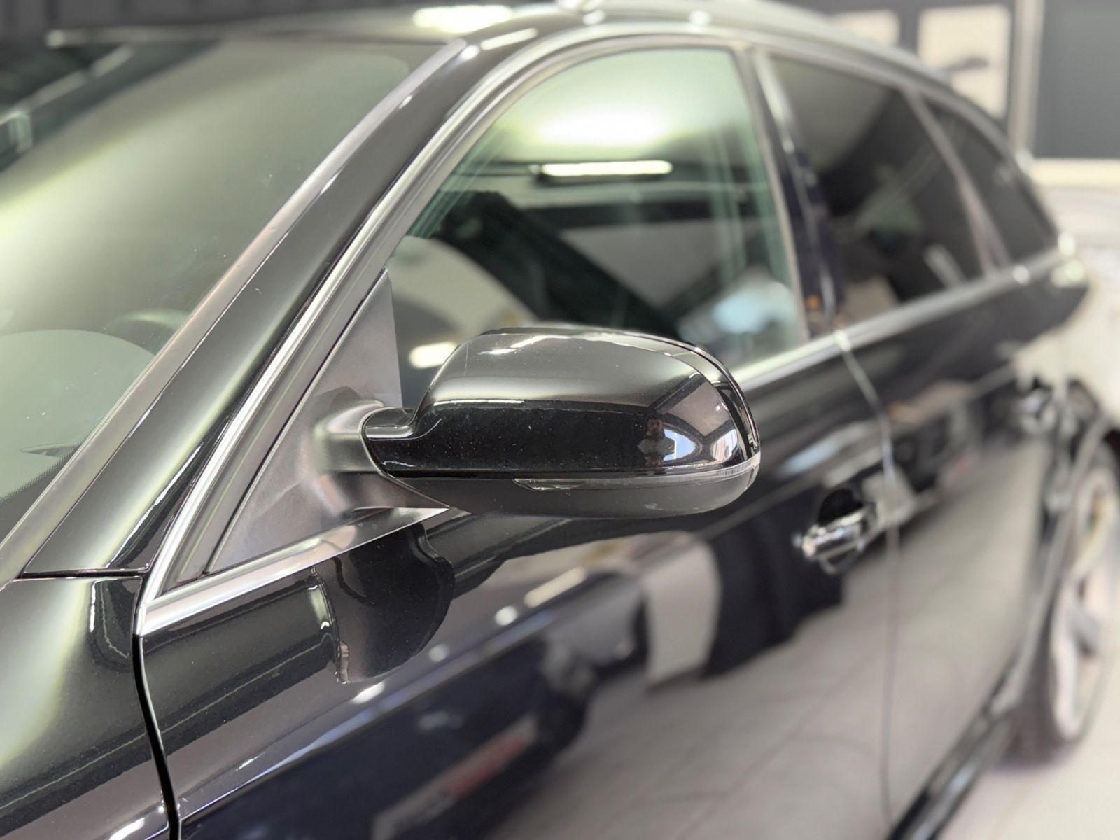 Fahrzeugabbildung Audi A4 Avant S line quattro|B&O|RS-SITZE|NAVI